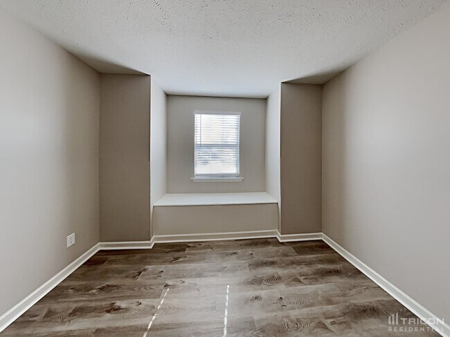 Building Photo - 80 Vincent Ln