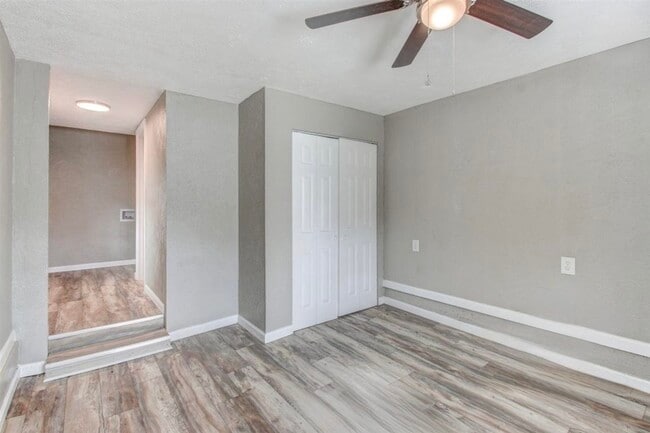 Building Photo - 1911 NW Smith Ave