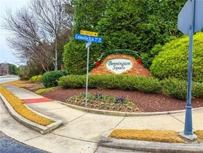 Building Photo - 786 Garbrooke Dr