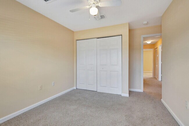 Building Photo - 1439 Hawthorne Pl