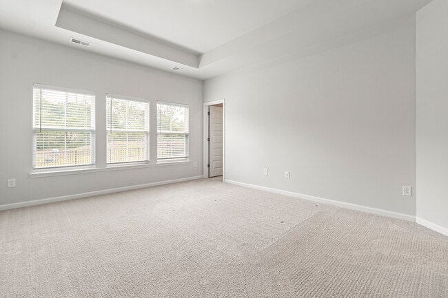 Building Photo - Empyrean Home