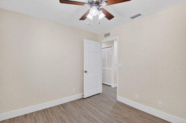 Building Photo - 4801 N Wickham Cir