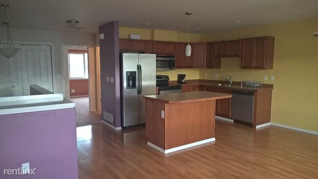 Building Photo - 2 br, 2 bath Townhome - 6505 Kara Sue Loop