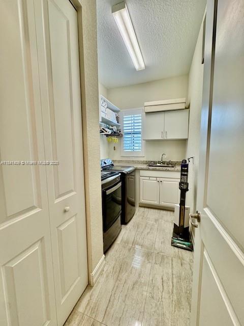 Building Photo - 455 SW 113th Ln