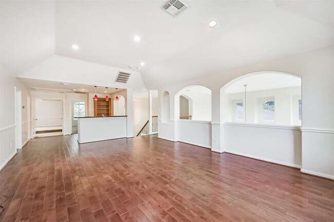 Building Photo - 11502 Bay Ledge Dr