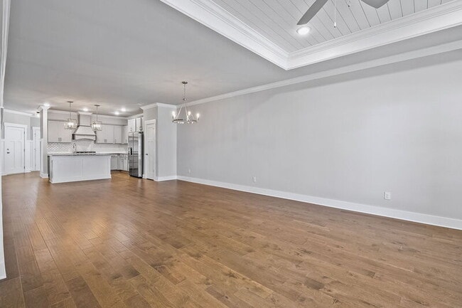 Building Photo - 411 Raleigh Elm Dr