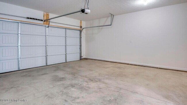 Building Photo - 3616 Ringing Bell Ln