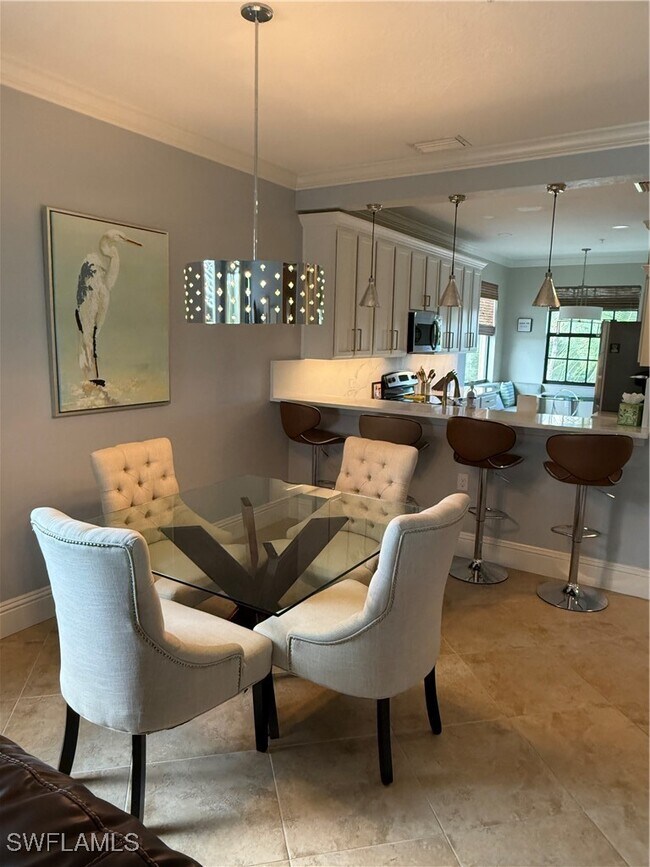 Building Photo - 9719 Acqua Ct