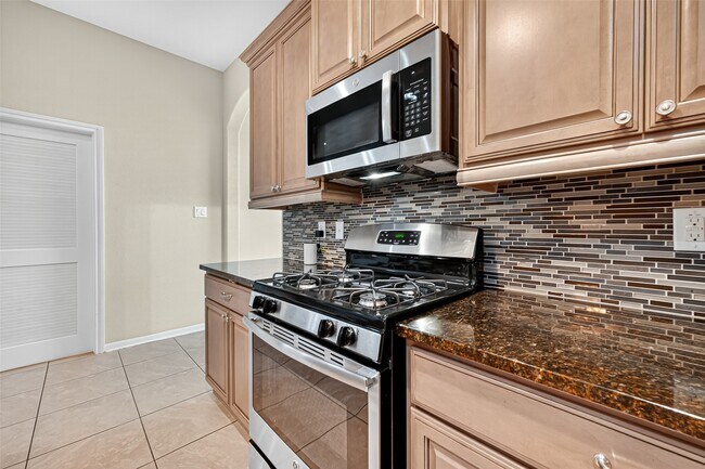 Building Photo - 19334 N Cottonwood Green Ln