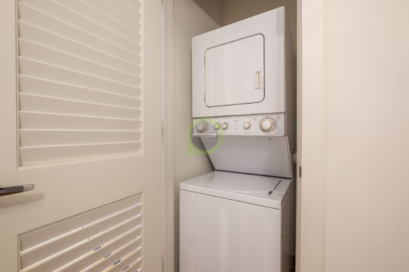 Building Photo - 188 N Kedzie Ave