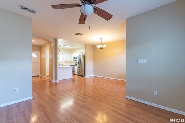 Building Photo - CENTRAL AC 3BR 2.5BA w/2-Car Garage & Backyard @ Spinnaker, Ewa Beach!