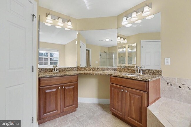 Building Photo - 228 Leffler Cir