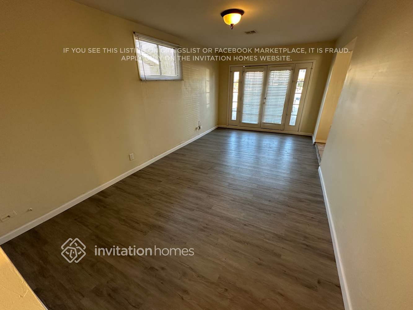 Building Photo - 3725 E Sheridan St