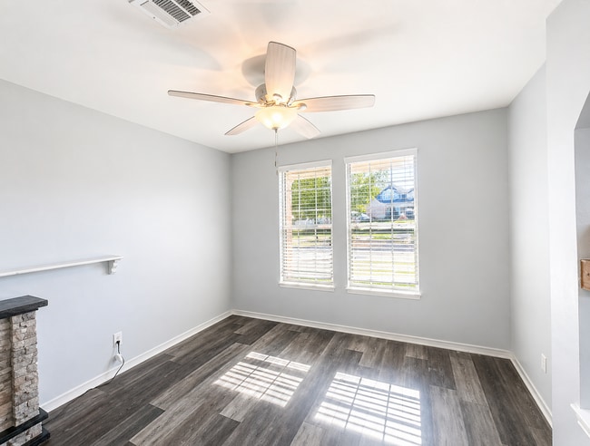 Building Photo - AVAILABLE MID JUNE; APPLY TODAY ON OUR WEBSITE!!!