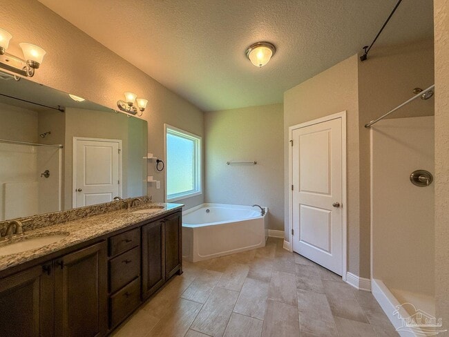 Building Photo - 5317 Parkside Dr