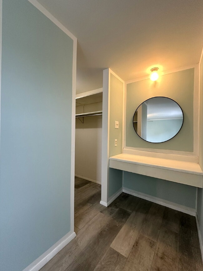 Building Photo - 3 Bedroom Duplex in Westminster