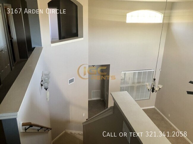 Building Photo - 3167 Arden Cir