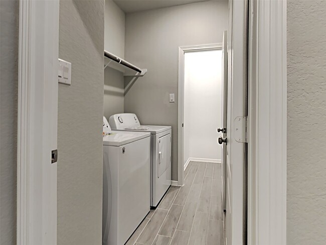 Building Photo - 25554 Northpark Spruce Dr