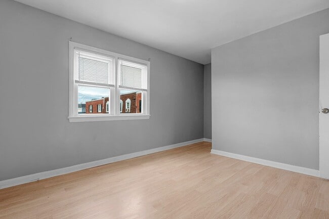 Building Photo - COMING SOON - 2 Bedroom Rental in Temple Hills