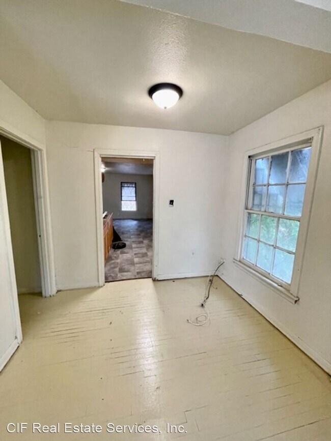 Building Photo - 3 br, 1 bath House - 3833 Rolando St