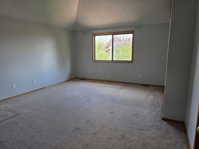 Building Photo - 1039 Cobalt St