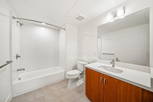 Building Photo - 1853 Almaden Rd