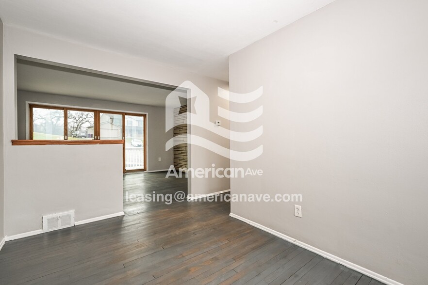 Building Photo - 125 Scott Rd