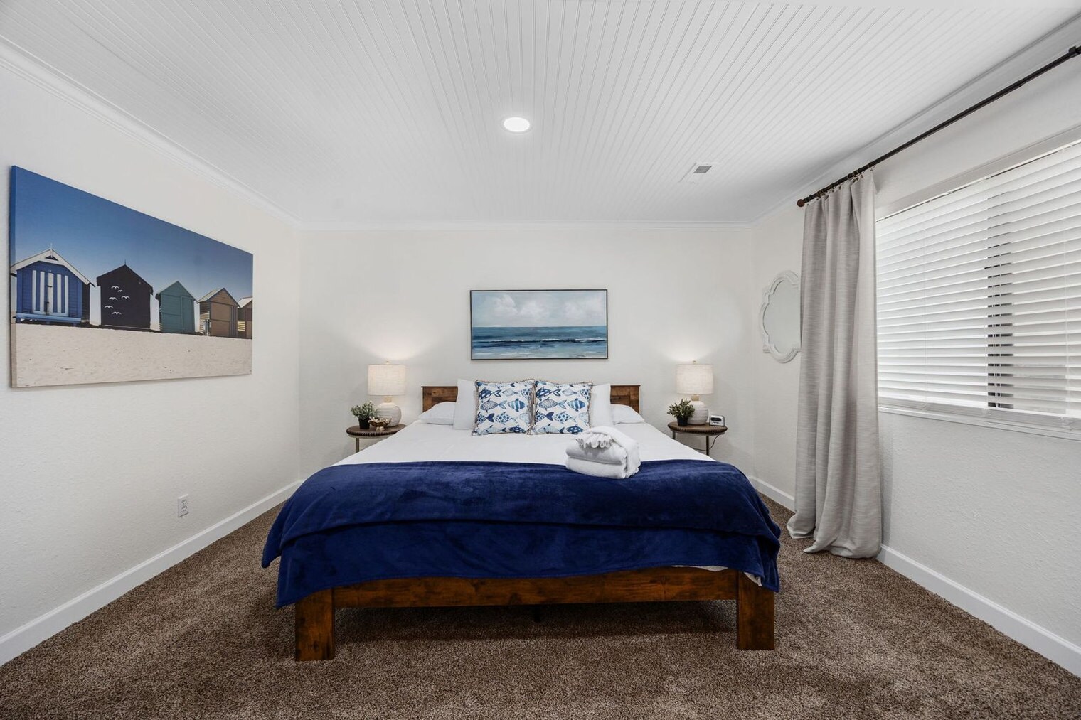 Building Photo - 209 75th Ave N