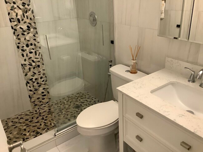 Building Photo - 22040 Palms Way