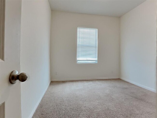 Building Photo - 13101 John Calhoun Dr