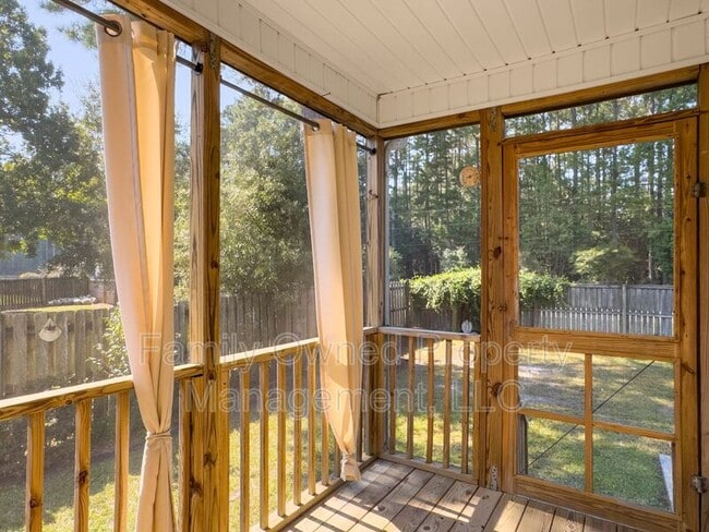 Building Photo - 170 Red Cypress Dr