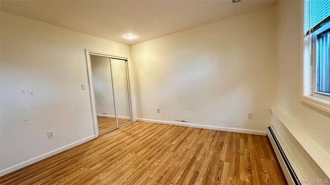 Building Photo - 2 Alex Ln