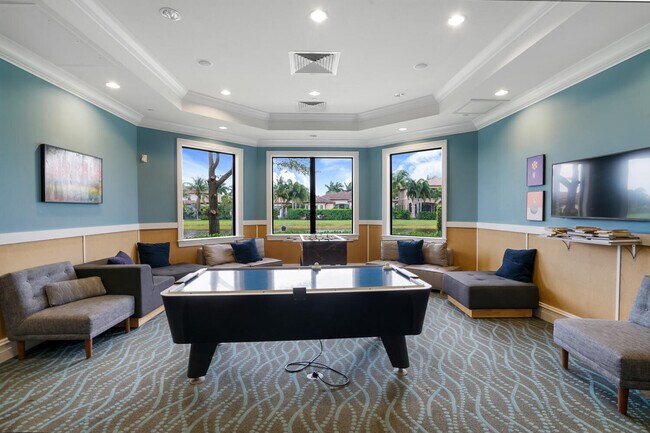 Building Photo - 16786 Crown Bridge Dr