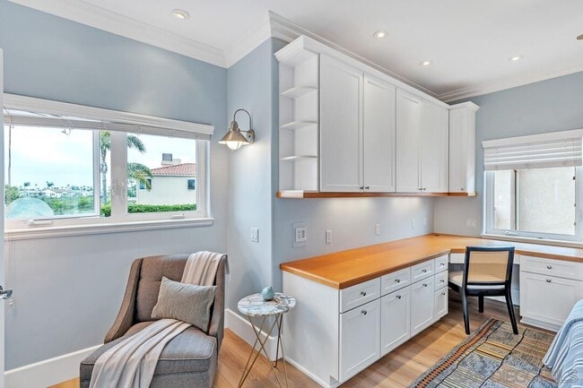 Building Photo - 7564 Navigator Cir