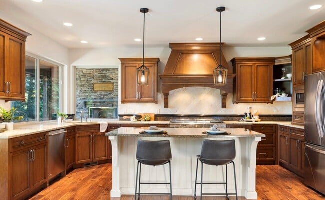 Building Photo - Beautiful Home in Semiahmoo!