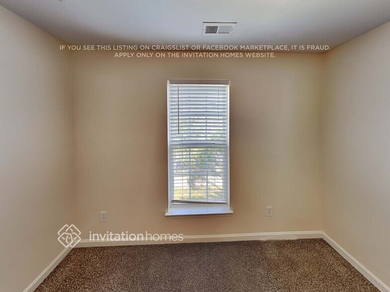 Building Photo - 2019 Southridge Dr