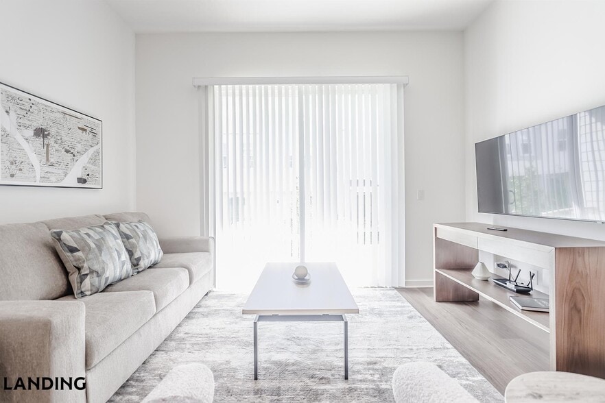 Building Photo - 515 Corso Ln