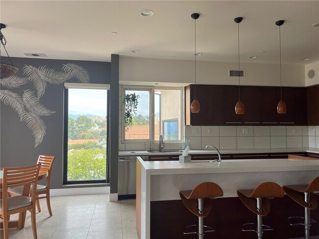 Building Photo - 2557 Blaze Trail