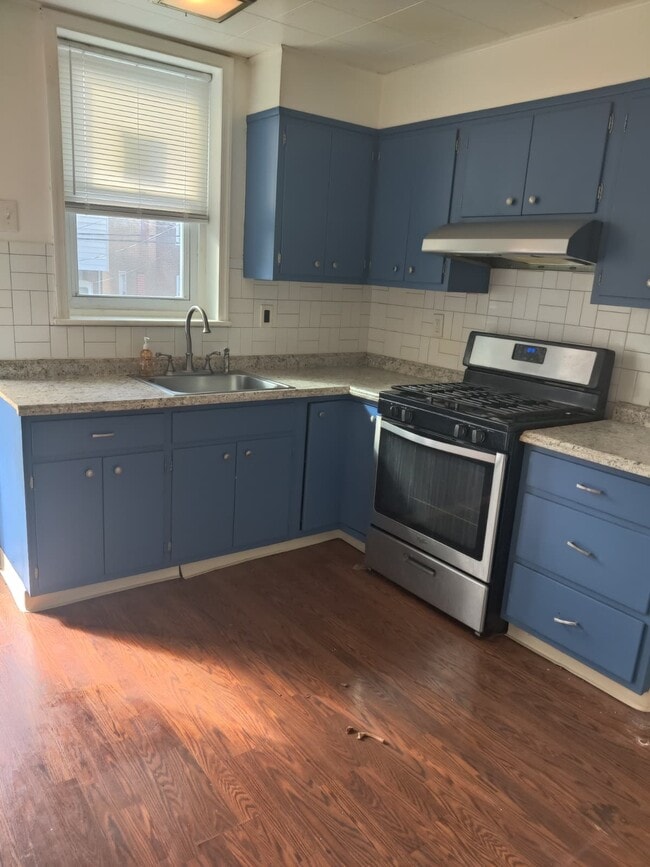 Building Photo - 6139 Walker St