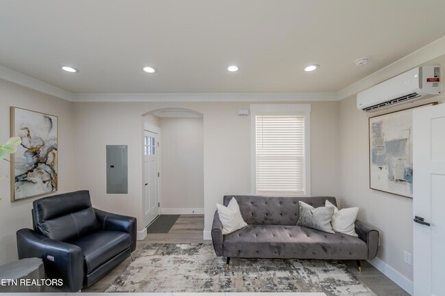 Building Photo - 5114 McKamey Rd