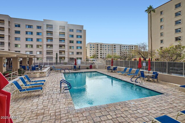 Building Photo - 7970 E Camelback Rd