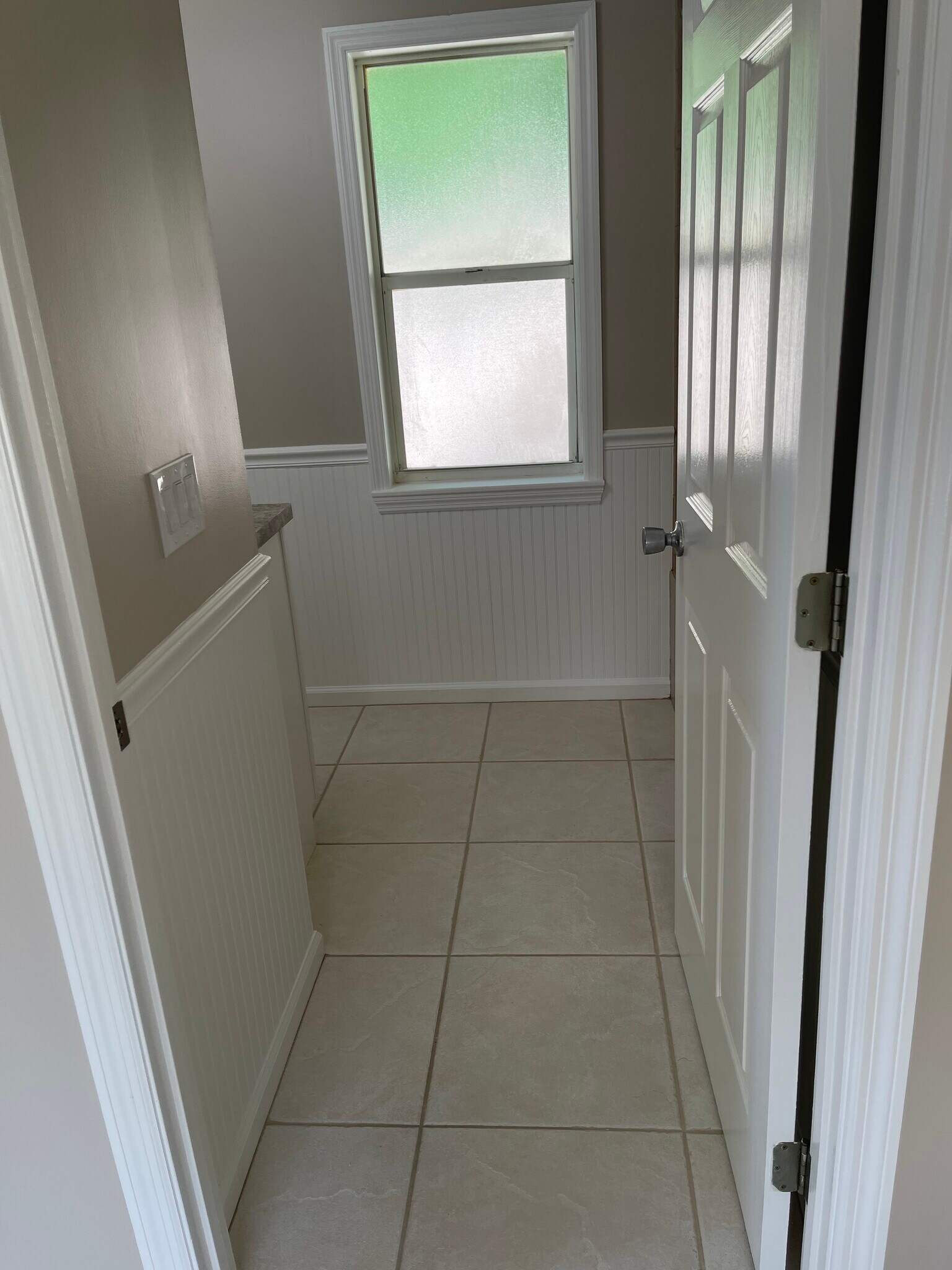 Entrance to Bathroom - 8390 SE Camellia Dr