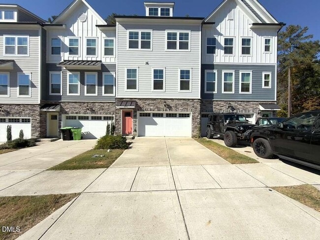 Primary Photo - 1802 Stroup St