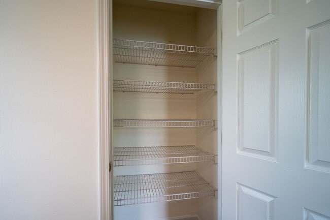 Building Photo - 3507-3509 Delmar Ct.