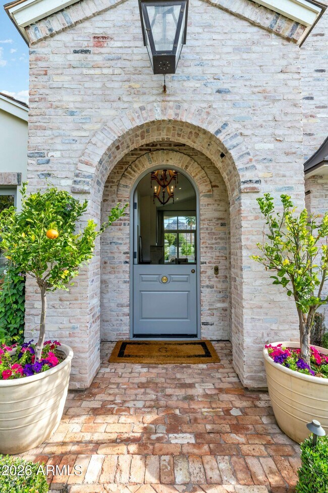 Building Photo - 5119 N 41st St