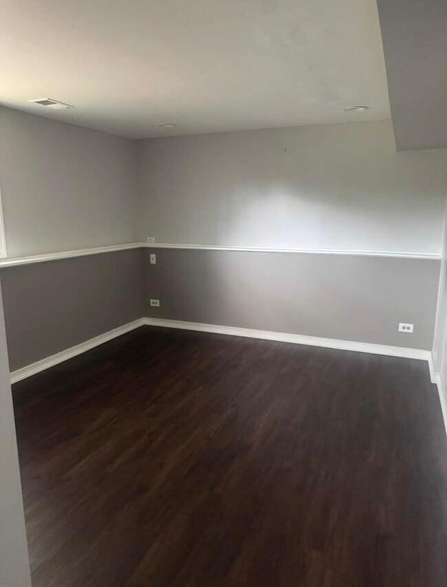 Building Photo - 980 Brush Hill Ln