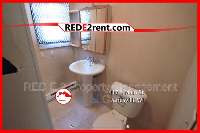 Building Photo - 417-419 S Main St