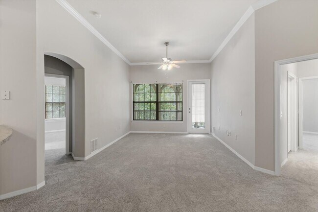 Building Photo - Gated Bartram Park Condo