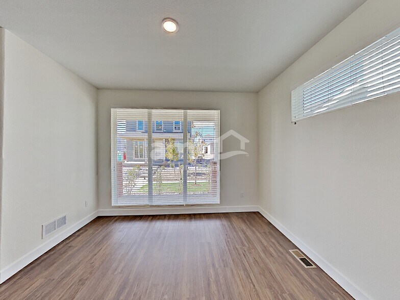 Building Photo - 4457 Crestone Peak St