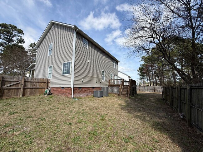 Building Photo - 754 Jim Grant Ave